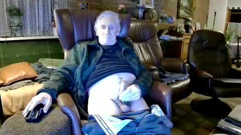 Snapshot of johan7_heet chatting on February 2025 10:03:01 PM johan7 heet online show from February 2025 10:03:01 PM