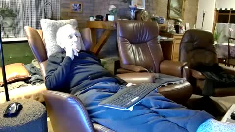 Snapshot of johan7_heet chatting on February 2025 09:04:02 PM johan7 heet online show from February 2025 09:04:02 PM