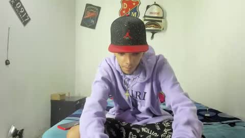 Snapshot of johan_and_antonella chatting on January 2025 05:12:02 AM johan_and_antonella online show from January 2025 05:12:02 AM