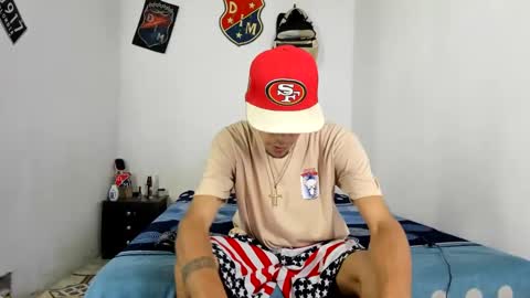 Snapshot of johan_and_antonella chatting on January 2025 07:38:01 PM johan_and_antonella online show from January 2025 07:38:01 PM