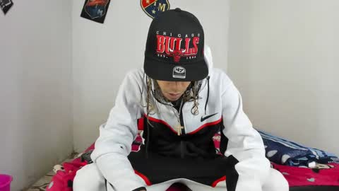 Snapshot of johan_and_antonella chatting on January 2025 06:38:02 AM johan_and_antonella online show from January 2025 06:38:02 AM