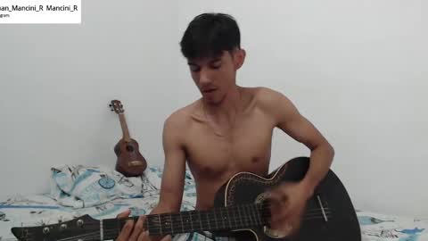 Snapshot of johan_mancini_r chatting on January 2025 12:59:02 PM johan_mancini_r online show from January 2025 12:59:02 PM