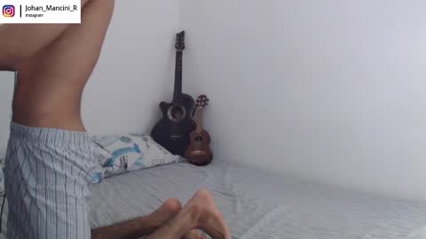 Snapshot of johan_mancini_r chatting on January 2025 07:52:01 PM johan_mancini_r online show from January 2025 07:52:01 PM