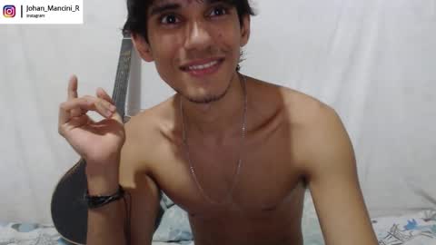 Snapshot of johan_mancini_r chatting on February 2026 06:17:02 PM johan_mancini_r online show from February 2026 06:17:02 PM