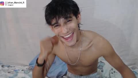 Snapshot of johan_mancini_r chatting on February 2026 06:26:02 PM johan_mancini_r online show from February 2026 06:26:02 PM