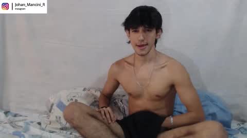 Snapshot of johan_mancini_r chatting on February 2026 05:46:02 PM johan_mancini_r online show from February 2026 05:46:02 PM