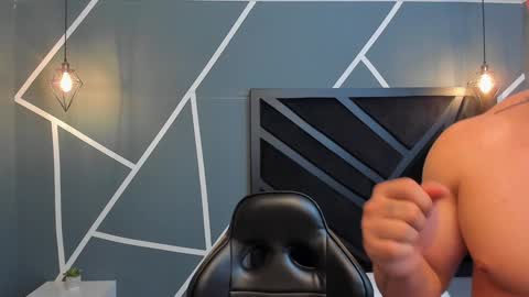 Snapshot of johan_williams_07 chatting on December 2024 08:18:01 AM Johan Williams online show from December 2024 08:18:01 AM