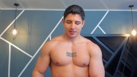 Snapshot of johan_williams_07 chatting on January 2025 01:38:02 AM Johan Williams online show from January 2025 01:38:02 AM