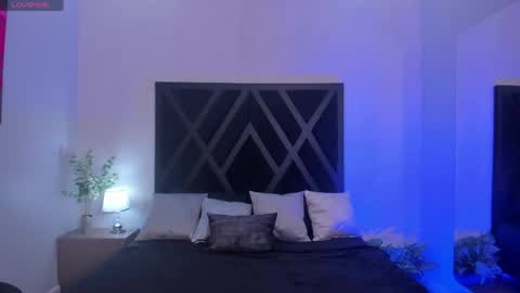 Johan Williams online show from May 2026 12:06:02 AM