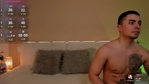 Snapshot of johana_fox_ chatting on November 2025 08:29:01 PM johana fox online show from November 2025 08:29:01 PM