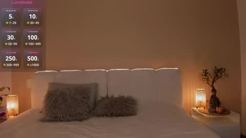 Snapshot of johana_fox_ chatting on November 2025 08:20:02 PM johana fox online show from November 2025 08:20:02 PM