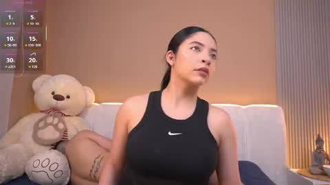 johana fox online show from June 2026 11:46:01 PM