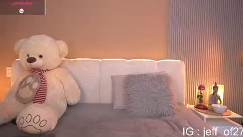 johana fox online show from July 2026 09:28:02 PM