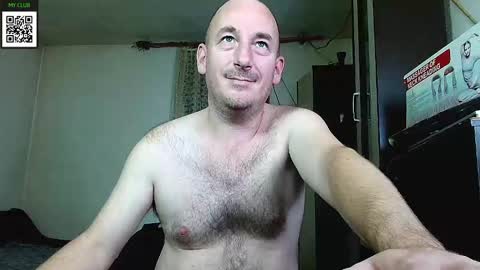 Snapshot of johanbarker chatting on December 2024 06:56:02 PM Johan online show from December 2024 06:56:02 PM