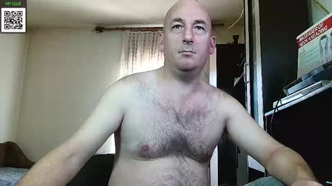 Snapshot of johanbarker chatting on January 2025 09:06:01 AM Johan online show from January 2025 09:06:01 AM