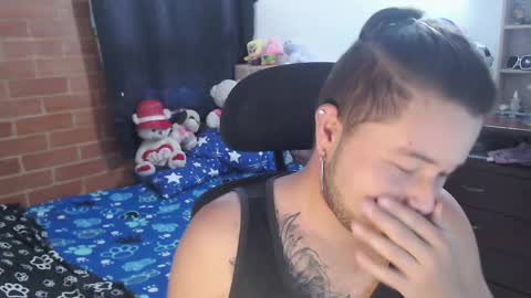 JOHAN independient model online show from March 2026 02:12:01 PM