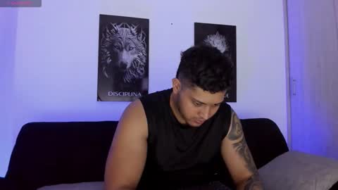 Johan Smith online show from October 2025 12:33:01 AM