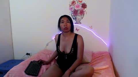 Snapshot of johanyxs chatting on November 2025 05:57:02 PM JOHANYXS online show from November 2025 05:57:02 PM