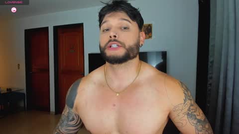 Snapshot of johatsu chatting on December 2024 10:34:02 PM King - online show from December 2024 10:34:02 PM