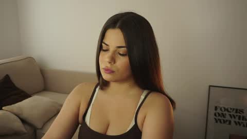 Snapshot of joheredia chatting on May 2026 12:20:01 PM Jo online show from May 2026 12:20:01 PM