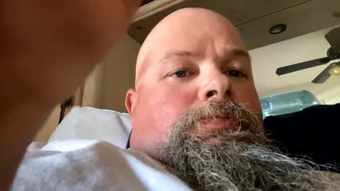 Snapshot of john40a chatting on December 2024 06:38:02 PM John online show from December 2024 06:38:02 PM