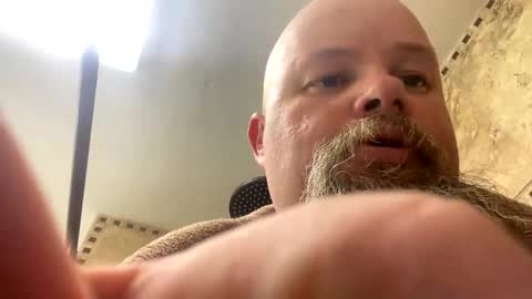 Snapshot of john40a chatting on January 2025 01:26:01 AM John online show from January 2025 01:26:01 AM