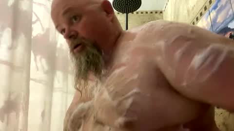 Snapshot of john40a chatting on December 2025 02:38:01 AM John online show from December 2025 02:38:01 AM