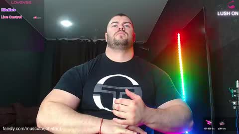 Snapshot of john_and_kiss chatting on February 2025 12:21:01 PM john and kiss online show from February 2025 12:21:01 PM