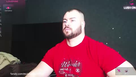 Snapshot of john_and_kiss chatting on March 2026 06:36:02 AM john and kiss online show from March 2026 06:36:02 AM