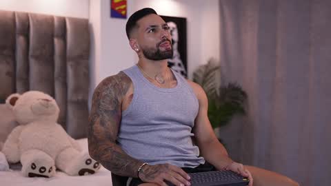 john online show from January 2025 09:00:01 PM