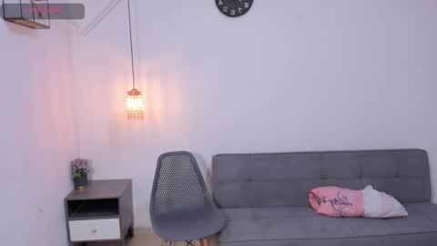 john_ssnow29 online show from April 2026 01:06:02 AM