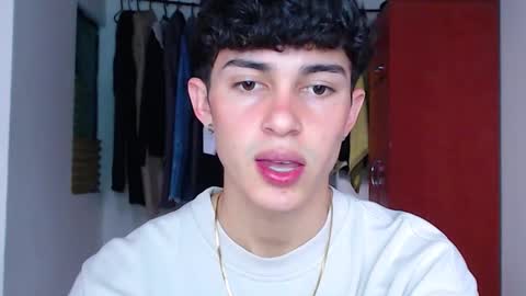 John Vichenso online show from September 2025 09:25:02 PM