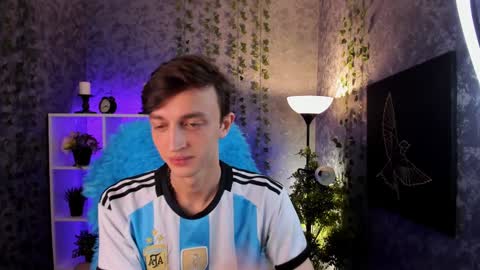 Snapshot of john_weasley chatting on December 2024 08:53:01 PM John online show from December 2024 08:53:01 PM