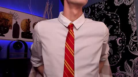 Snapshot of john_weasley chatting on January 2025 03:49:02 PM John online show from January 2025 03:49:02 PM