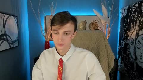 Snapshot of john_weasley chatting on February 2025 09:10:01 PM John online show from February 2025 09:10:01 PM