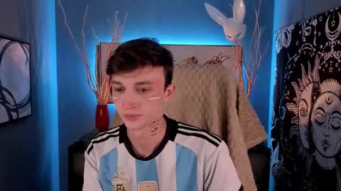 Snapshot of john_weasley chatting on February 2025 08:58:02 PM John online show from February 2025 08:58:02 PM