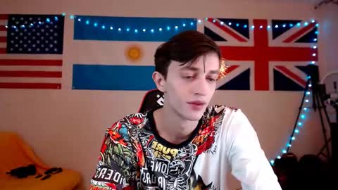 Snapshot of john_winx chatting on February 2026 02:03:02 PM john_winx online show from February 2026 02:03:02 PM