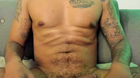 Snapshot of johncarrie chatting on January 2025 02:11:02 AM John carrie Independent Help me reach my goal 100 likes and 10000 followers online show from January 2025 02:11:02 AM