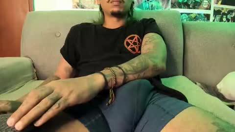 John carrie    Independent  Help me reach my goal 100 likes and 10000 followers  online show from March 2026 05:12:02 AM