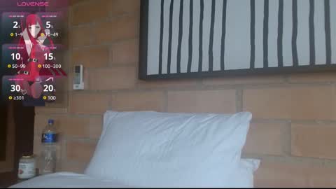 John Gabbana online show from February 2025 12:00:01 PM