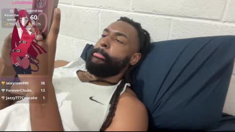 John Gabbana online show from September 2025 05:24:02 PM