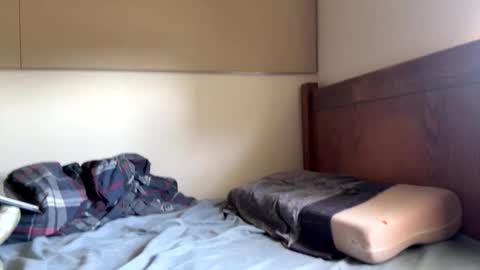 johnkim29002 online show from April 2026 09:30:02 PM
