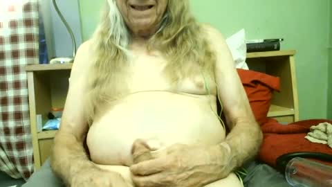 johnnieq1971 online show from June 2026 01:19:01 AM
