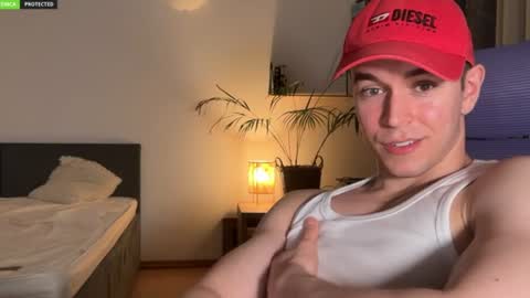 Johnny online show from June 2026 08:00:02 PM
