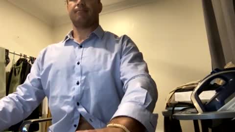 Snapshot of johnny61600 chatting on February 2026 03:27:02 PM Lovenitwet69 online show from February 2026 03:27:02 PM