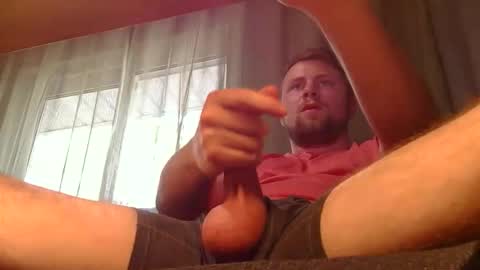 johnny_bravo82 online show from May 2026 11:13:01 PM
