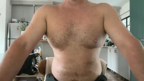 Snapshot of johnnyblueskies chatting on October 2025 11:53:02 AM Johnny Blue Eyes online show from October 2025 11:53:02 AM