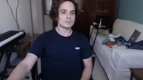 Johnny online show from May 2026 06:24:02 PM