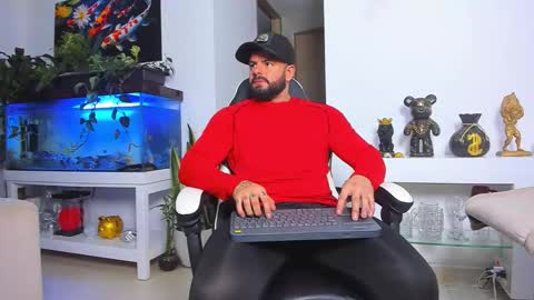 JOHNNY online show from January 2026 11:40:01 PM