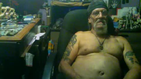 johnnyshung1 online show from September 2025 04:51:02 PM